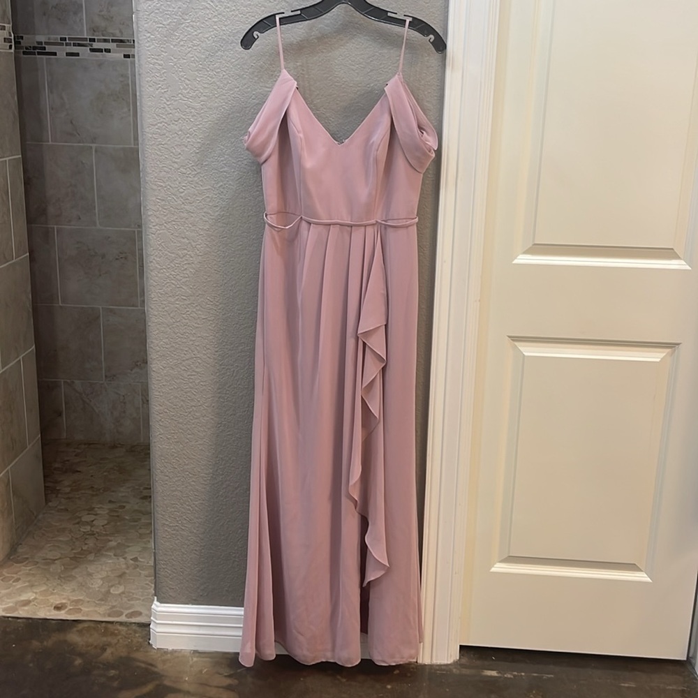 David’s Bridal Cold Shoulder Chiffon Dress - Picture 3 of 17